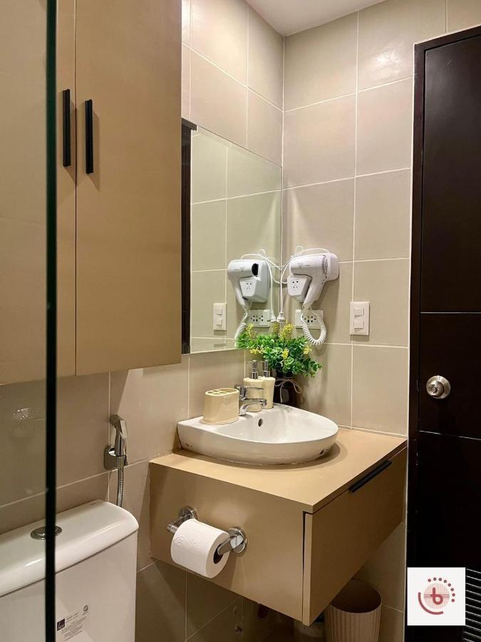 Jhezzstuffs Staycation Iloilo City Dış mekan fotoğraf
